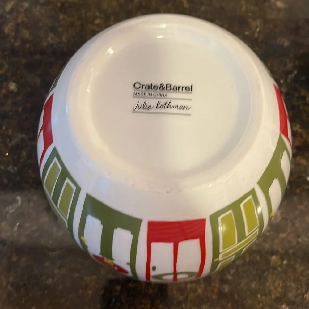 Crate&Barrel set of three nesting bowls Julia Rothman Holiday